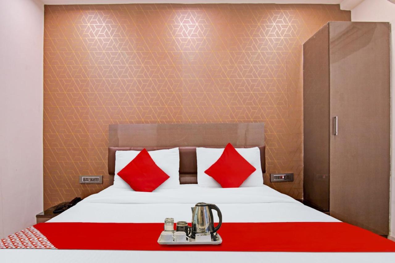 Hotel 19 West New Delhi Exterior photo